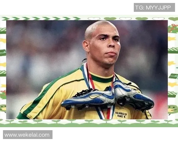 经典老足球明星的传奇故事与辉煌成就回顾